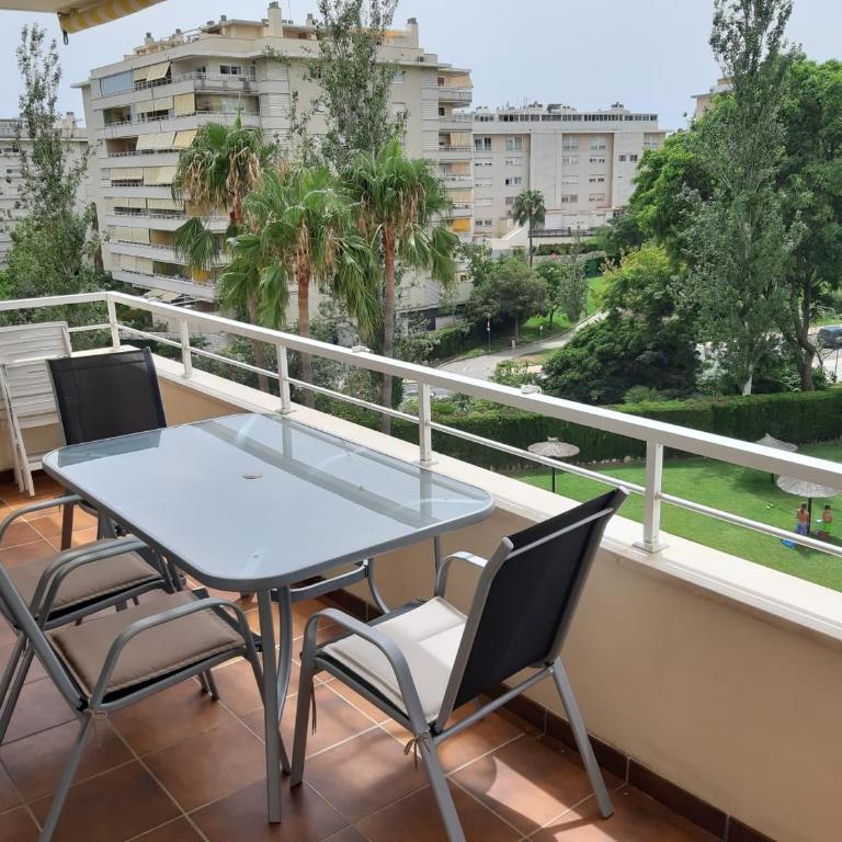 Apartamento Acogedor - Apartamento de 3 dormitorios con vistas a las montañas - 5