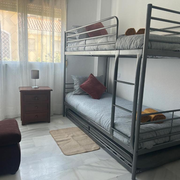 Apartamento Acogedor - Apartamento de 3 dormitorios con vistas a las montañas - 11