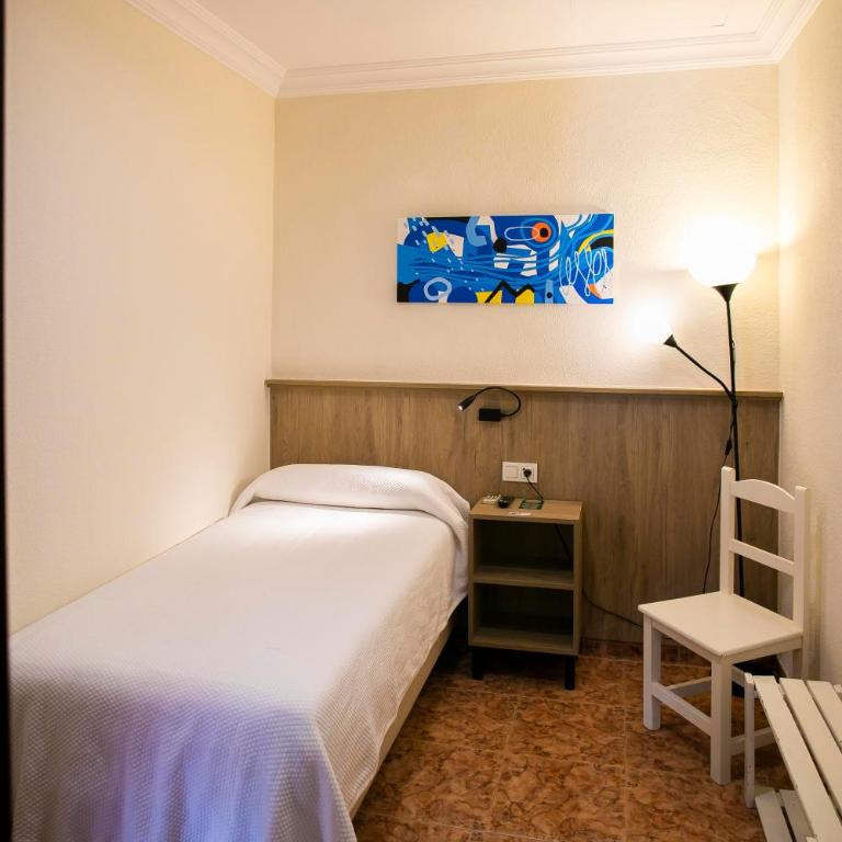 Pensión Dulces Sueños - Habitación Individual Económica - 5
