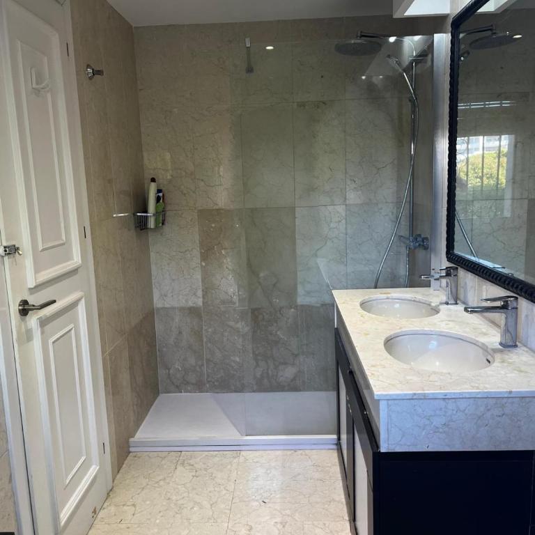 Nice villa with a garden - Villa de 3 dormitorios - 21