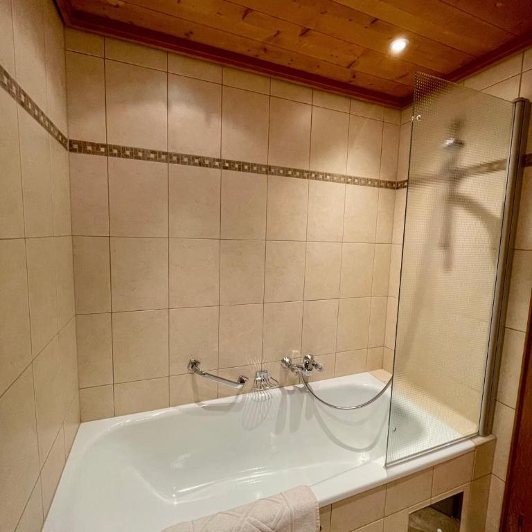 Haus Dr Otto Schuler Appartements - Apartment mit 2 Schlafzimmern und Balkon - 4