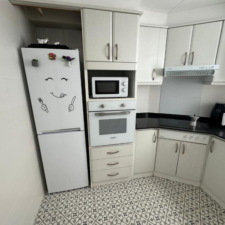 DJcumar Apartamento en Cullera comodo y bien ubicado - Three-Bedroom Apartment - 15