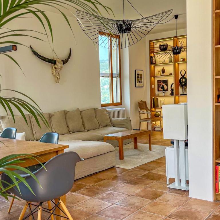 La Thébaïde - Habitación con cama extragrande y vistas al jardín - 9