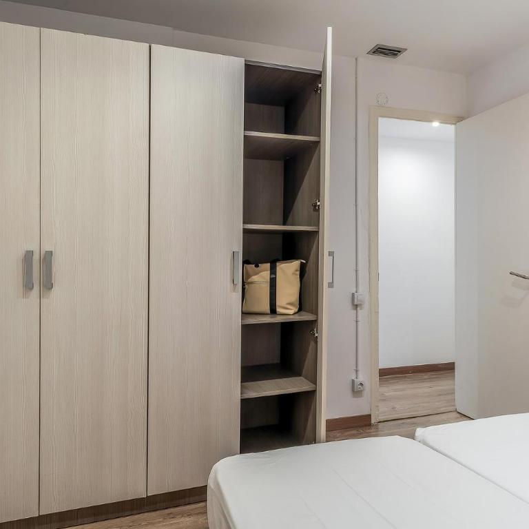 AB Margarit Apartments - Apartment with Balcony 2 - 7