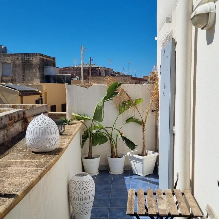 Casa Isabel - Appartamento con 3 Camere da Letto e con Balcone - 25