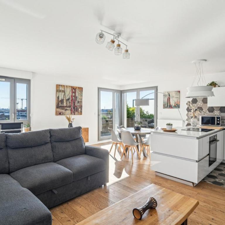 Saint Denis, Chemin du Cornillon - ID 452 - Superior Apartment with Balcony - 1