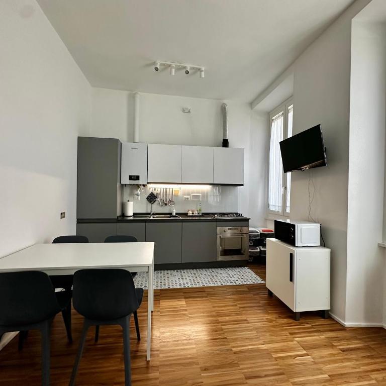 La Casabella Rome Center - Three-Bedroom Apartment - 15