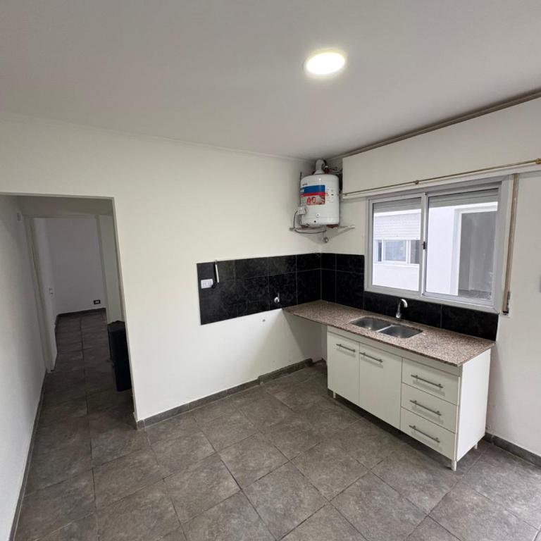 Departamento mensual en Carhue - Apartamento de 1 dormitorio - 4