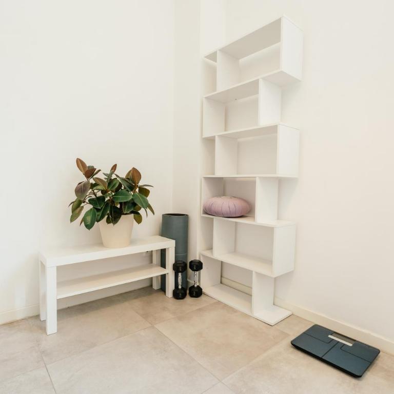 Happy Home Spazioso Trilocale Bologna a Due Passi Dal Centro - Two-Bedroom Apartment - 20