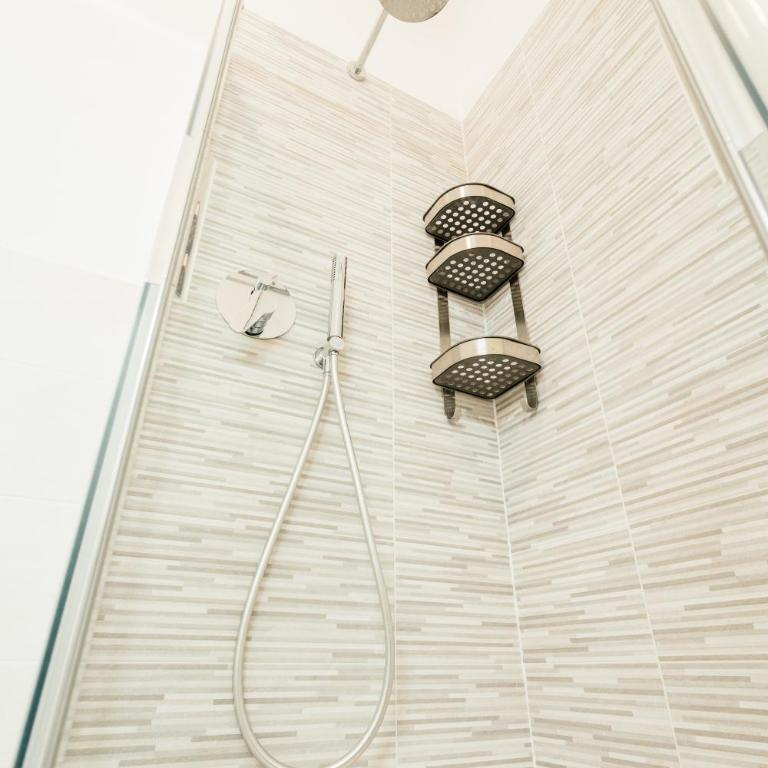 Happy Home Spazioso Trilocale Bologna a Due Passi Dal Centro - Two-Bedroom Apartment - 37