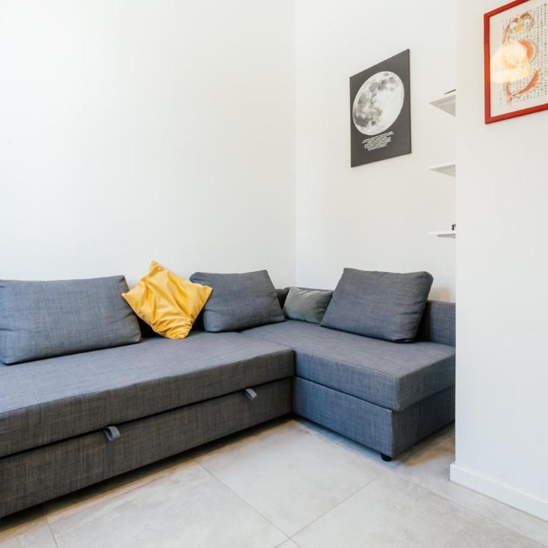 Happy Home Spazioso Trilocale Bologna a Due Passi Dal Centro - Two-Bedroom Apartment - 16