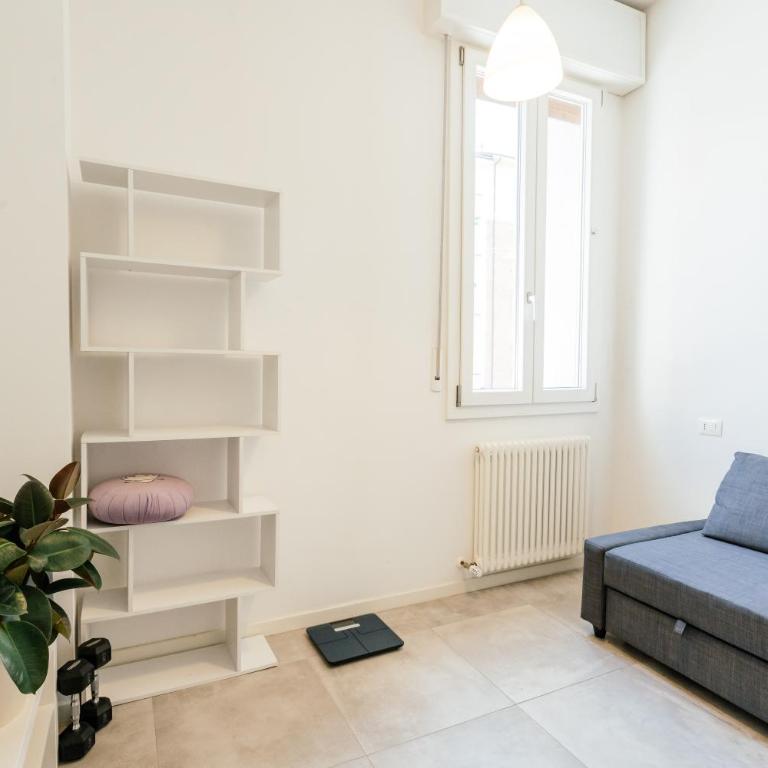 Happy Home Spazioso Trilocale Bologna a Due Passi Dal Centro - Two-Bedroom Apartment - 18