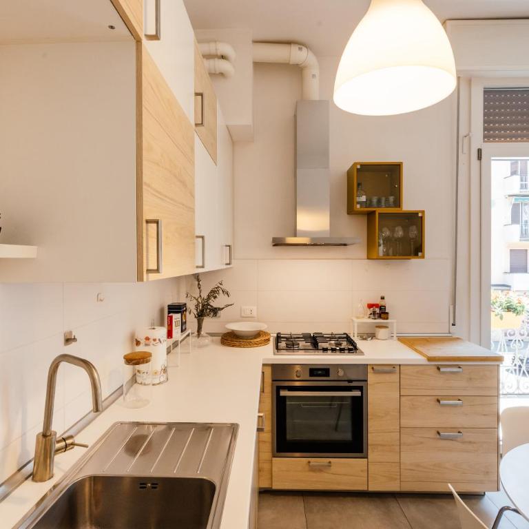 Happy Home Spazioso Trilocale Bologna a Due Passi Dal Centro - Two-Bedroom Apartment - 12