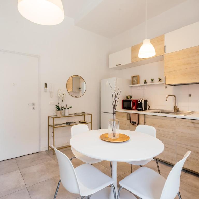 Happy Home Spazioso Trilocale Bologna a Due Passi Dal Centro - Two-Bedroom Apartment - 6
