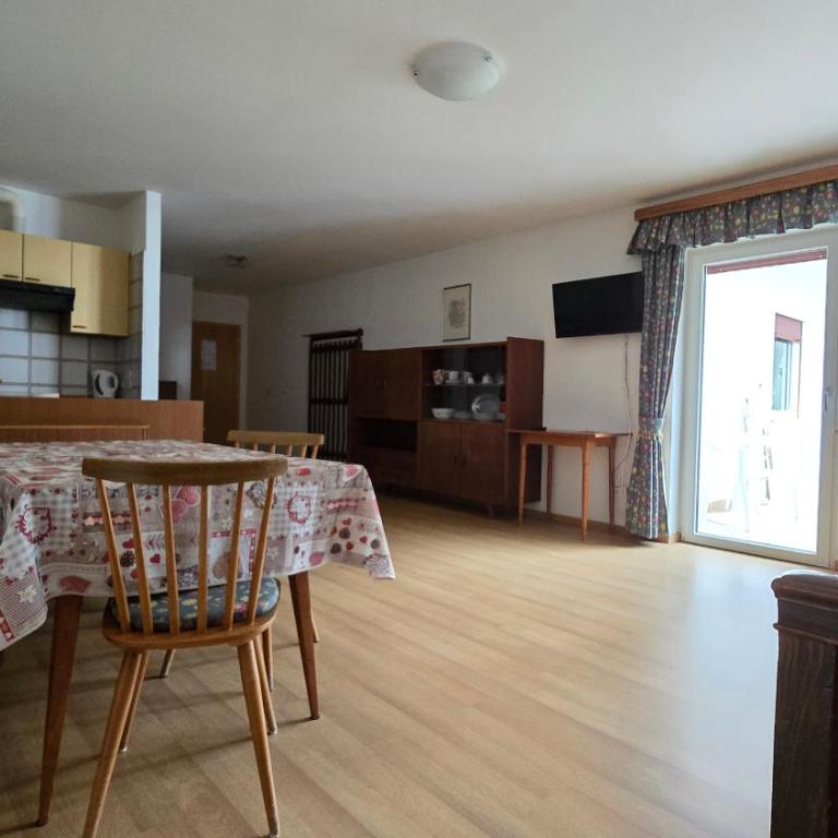 Appartamenti Bernard Sas - Casa Vacanze - 2