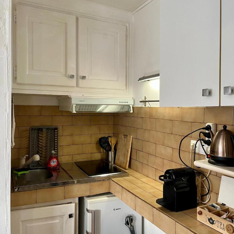 Nice studio in Paris 10th - Appartement 2 Chambres - 2