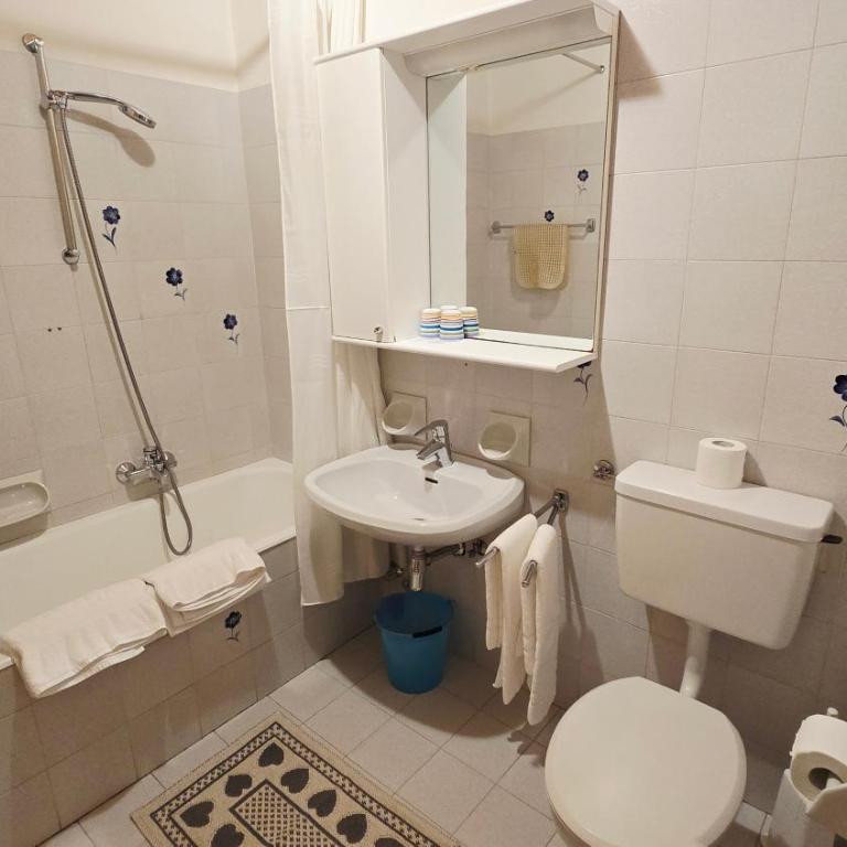 Appartamenti Bernard Sas - Casa Vacanze - 4