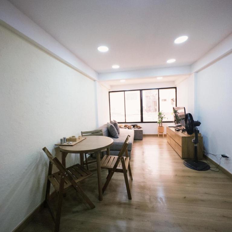 Apartamento Frente al Mar y Cerca del Centro Histórico - Two-Bedroom Apartment - 3