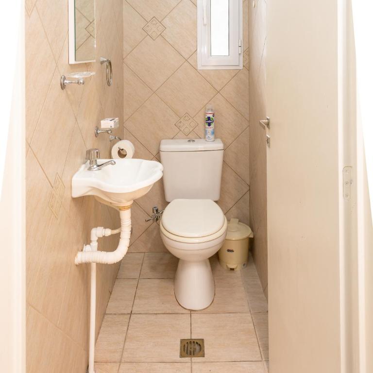 Abu Rosa - Two-Bedroom Apartment - 11