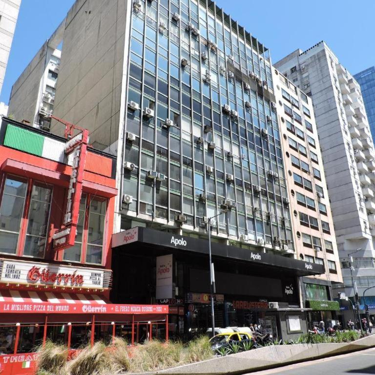 Moderno departamento sobre Av Corrientes con garage para autos - Apartamento de 1 dormitorio - 22
