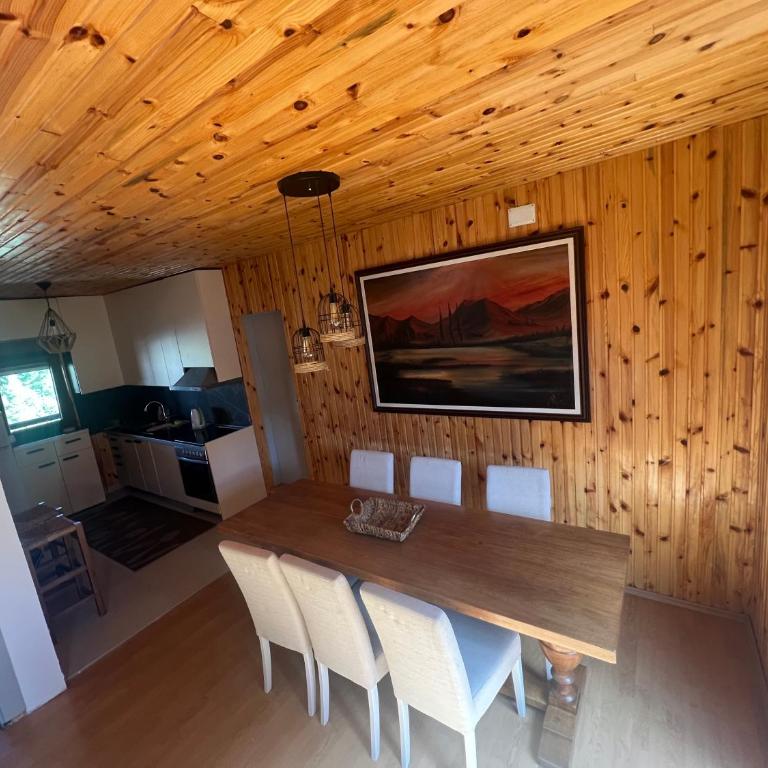 Monte Durmitor - Four-Bedroom House - 9