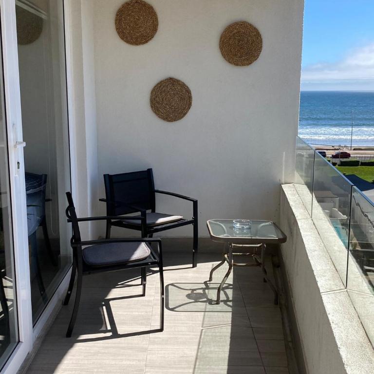 Confortable y Familiar 1ra linea - Apartamento de 2 dormitorios con vistas parciales al océano - 10