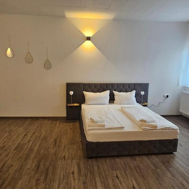 My Wolly Hostel Füssen - Familienzimmer mit Gemeinschaftsbad - 14