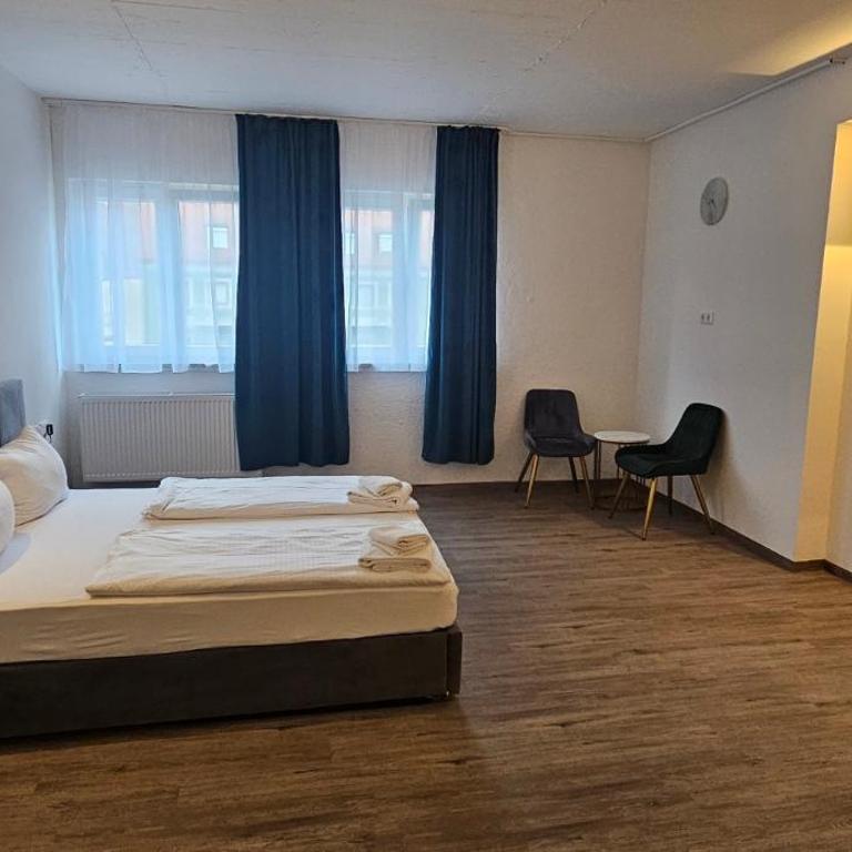 My Wolly Hostel Füssen - Familienzimmer mit Gemeinschaftsbad - 12