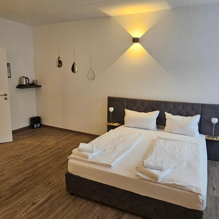 My Wolly Hostel Füssen - Familienzimmer mit Gemeinschaftsbad - 11