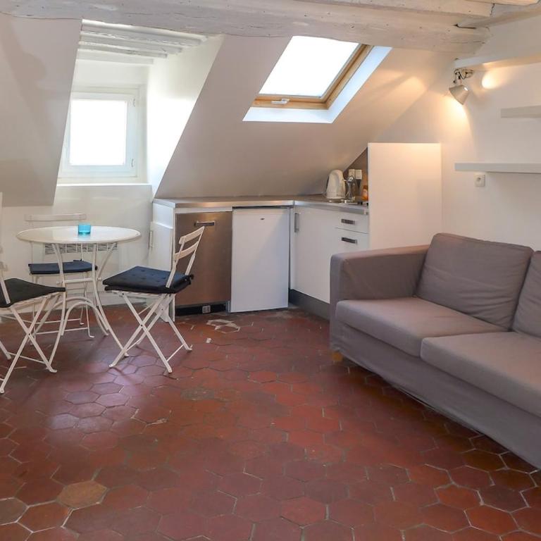 Saint Paul, rue Pavee, duplex - ID 1049 - Appartement - 20