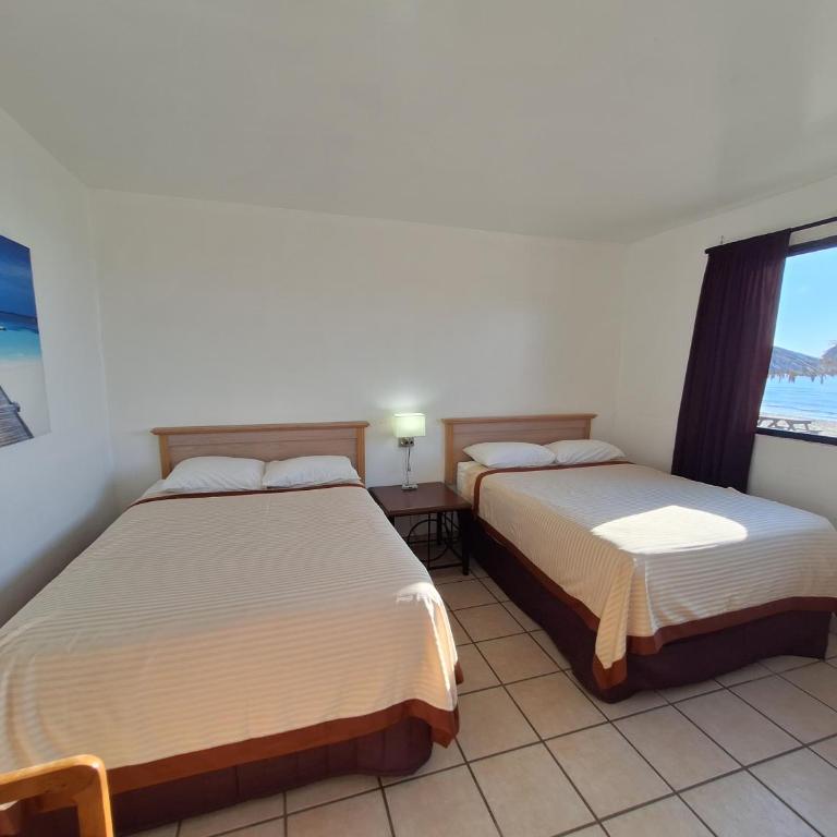 #38 Bungalow Seaside Hotel & Victors RV Park - Bungalow frente a la playa - 2