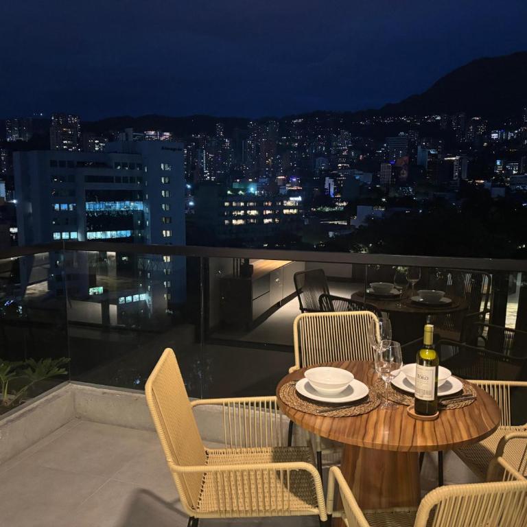 Apto Bonito Poblado - One-Bedroom Apartment - 6