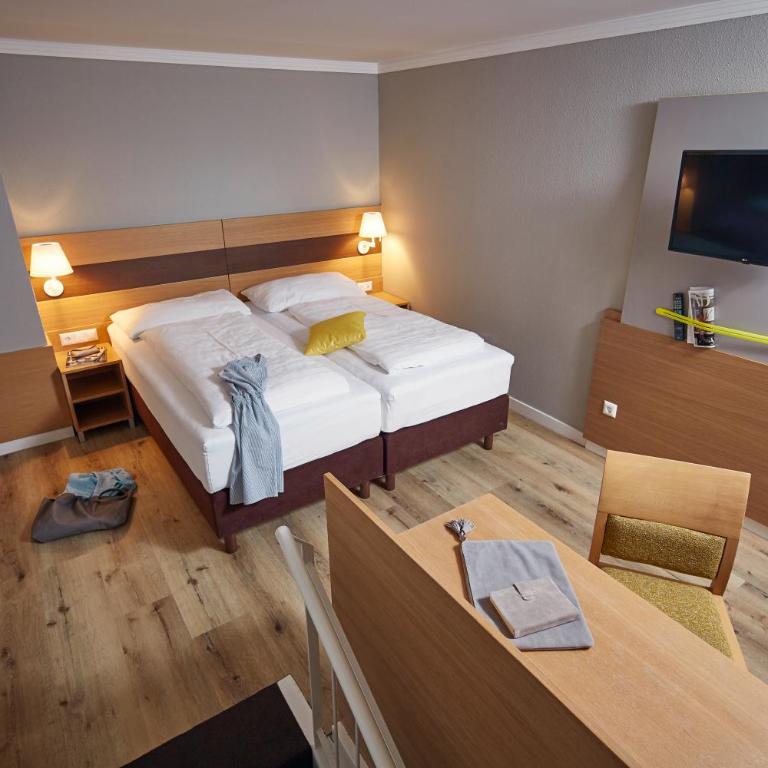 ROBINSON Landskron - Familienzimmer mit Seeblick - 3