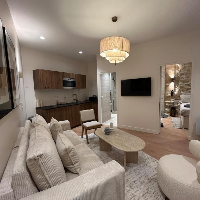 Appartement haut de gamme avec 2 salles de bains et climatisation au cœur du Marais - Appartement 1 Chambre - 9