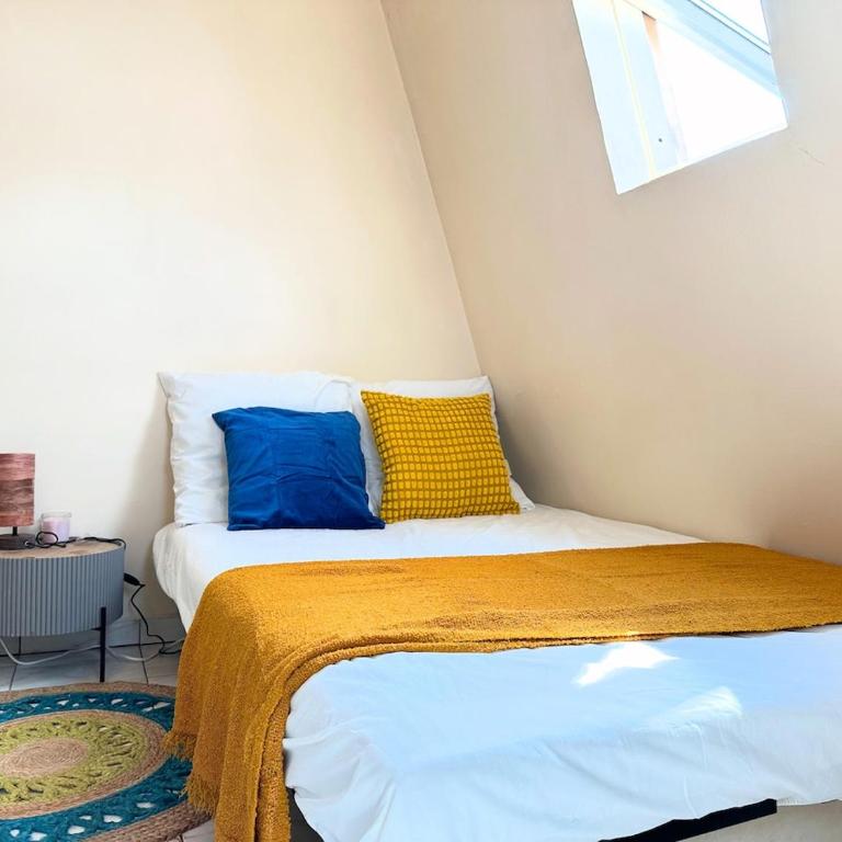 Charming Studio in Central Paris Near the Seine N1-242 - One-Bedroom Apartment - 4