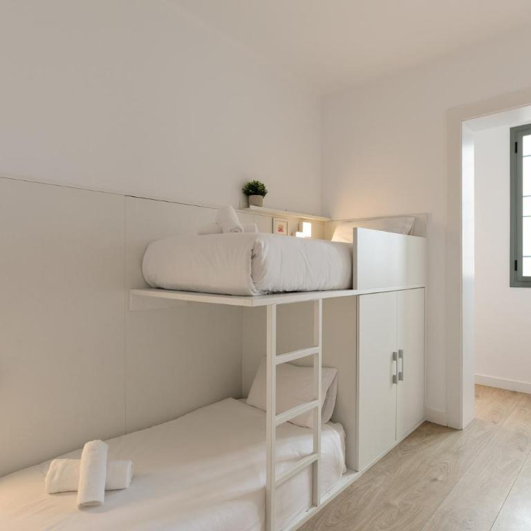 Ola Living Viladomat - Three-Bedroom Apartment - 5