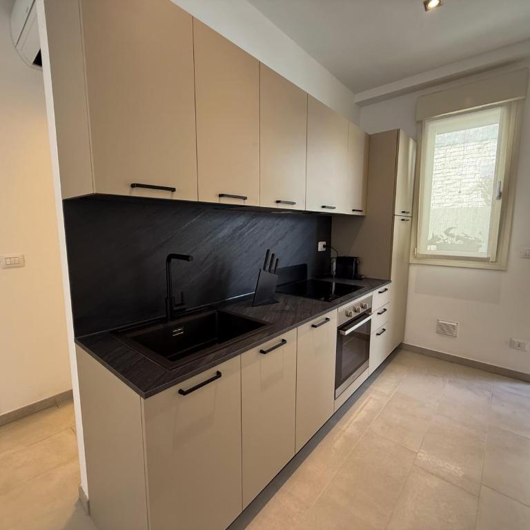 Dimora House and Relax - Appartamento Deluxe con 1 Camera da Letto - 2