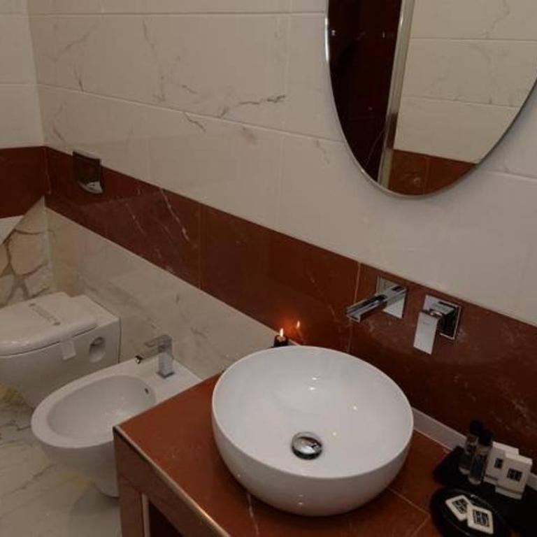 Il Casanova - Deluxe Double Room with Balcony - 23