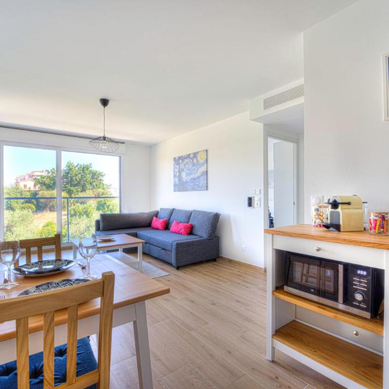 Appartement Fleuri vue mer - Welkeys - Appartement - 8