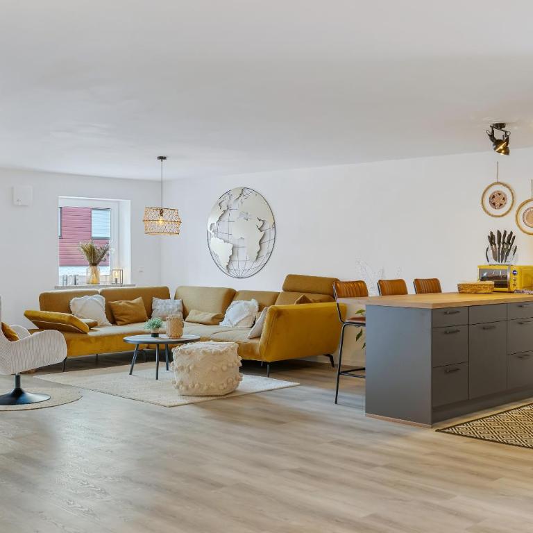 SONNENglück - Großes Apartment für 8 im Zentrum mit flexiblen Betten, Balkon & Parkplatz - Apartment mit 2 Schlafzimmern - 11