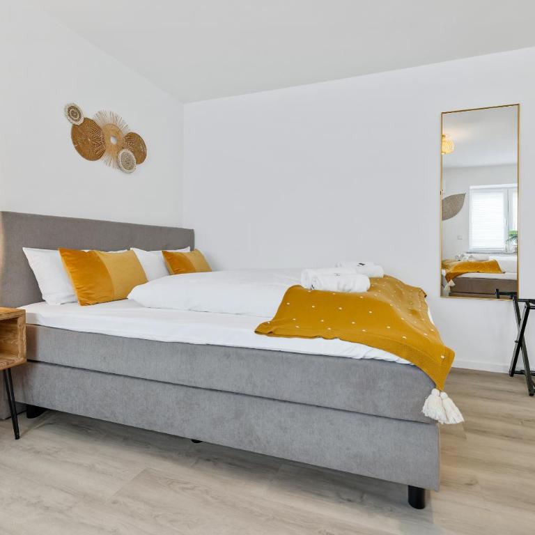 SONNENglück - Großes Apartment für 8 im Zentrum mit flexiblen Betten, Balkon & Parkplatz - Apartment mit 2 Schlafzimmern - 31
