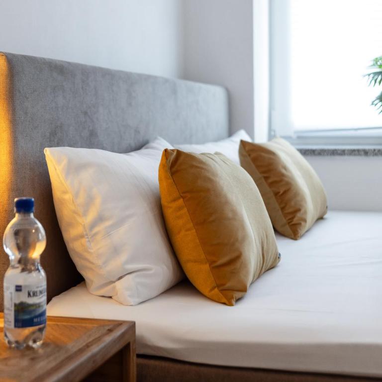 SONNENglück - Großes Apartment für 8 im Zentrum mit flexiblen Betten, Balkon & Parkplatz - Apartment mit 2 Schlafzimmern - 33