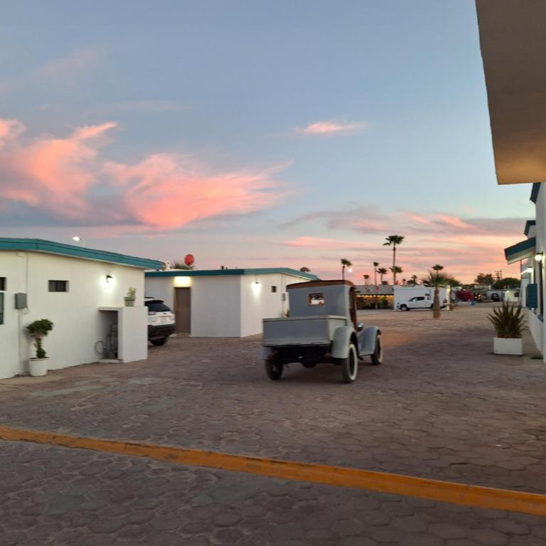 #53 Bungalow Seaside Hotel & Victors RV Park - Habitación Doble con vistas al mar - 14