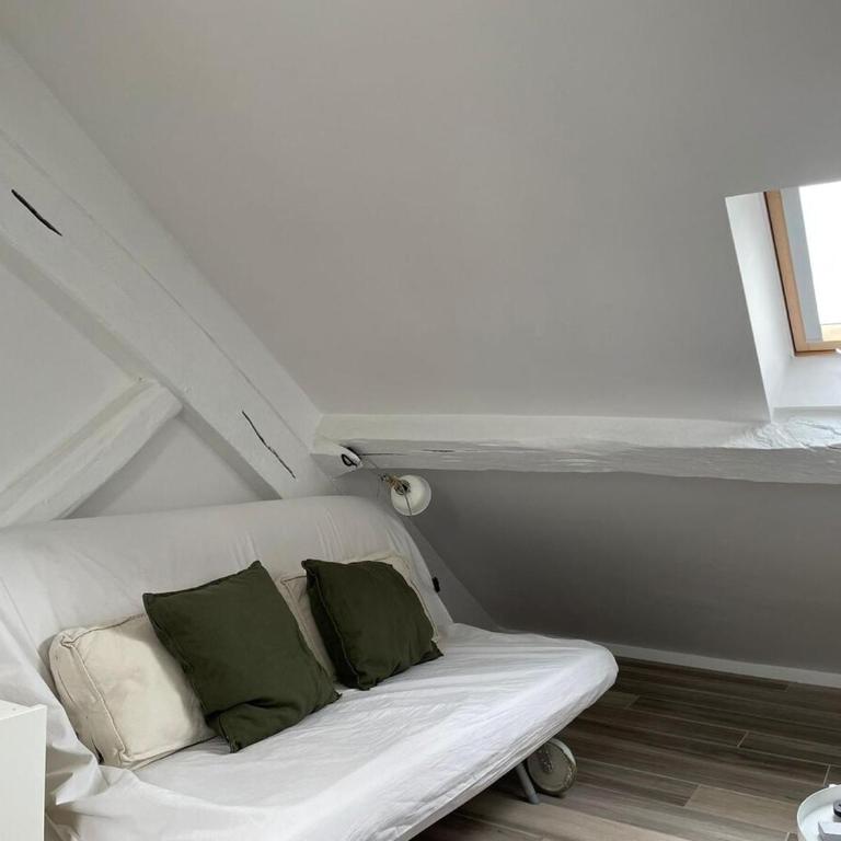 Saint Paul, rue Pavee, studio - ID 1050 - Apartment - 1