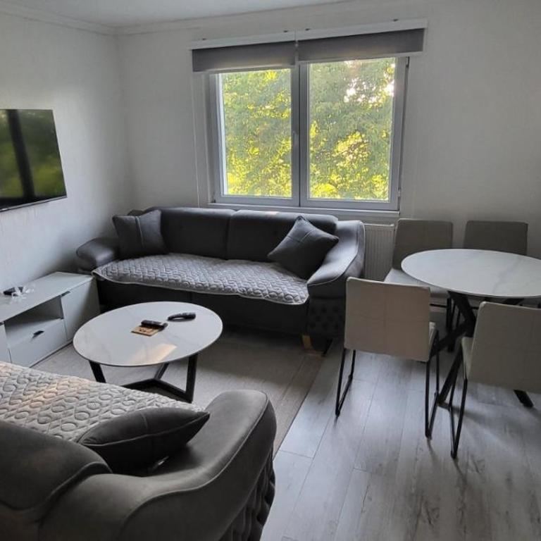 Apartman Lala - Apartman sa 2 Spavaće Sobe - 1