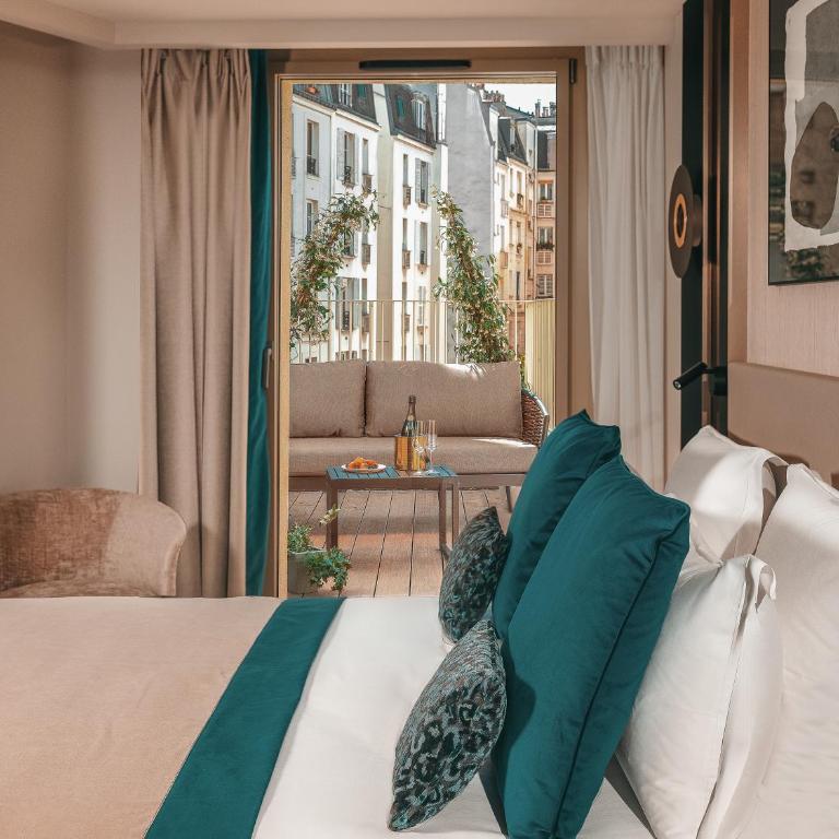 Hôtel Barnett Paris - Chambre Double Supérieure avec Balcon - Sauna Gratuit et Accès à la Salle de Sport - 1