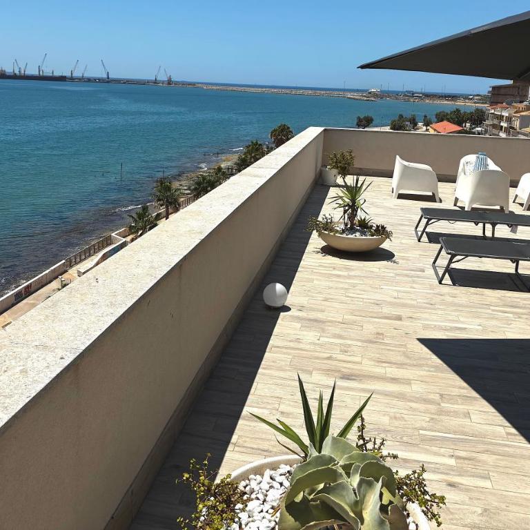 Fronte Mare a Pozzallo in Sicilia - Terrazza delle Sirene - Apartment mit Meerblick - 8