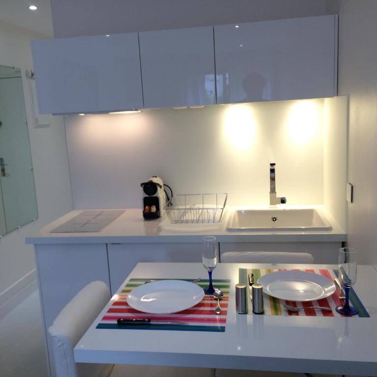 Paris Canal Studio - Gare de l'Est - Studio-Apartment - 61