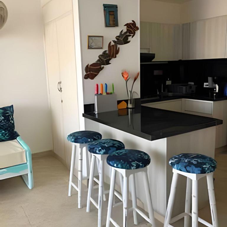 Hermoso apartamento con vista en el laguito - Apartment with View and Balcony - 8