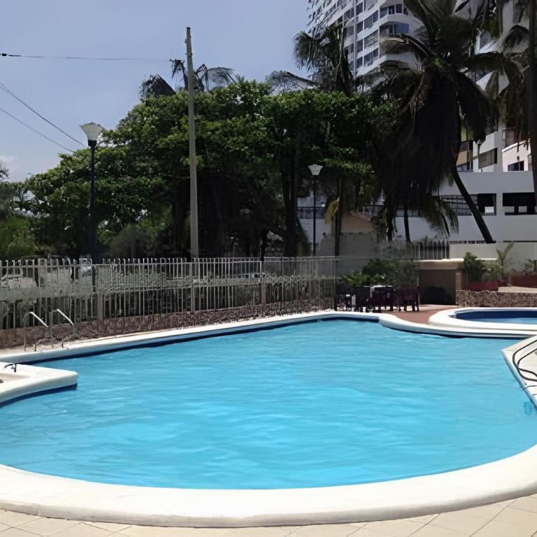 Hermoso apartamento con vista en el laguito - Apartment with View and Balcony - 34